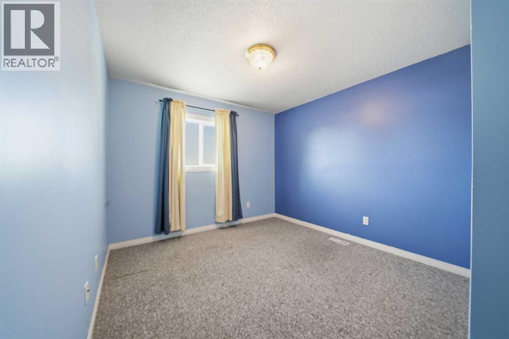 106 Denovan Crescent, Red Deer