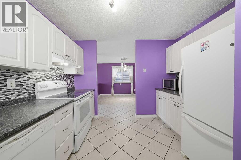 106 Denovan Crescent, Red Deer