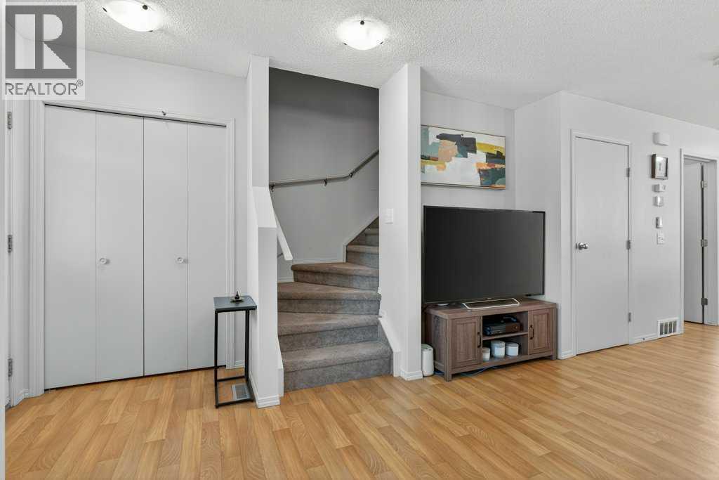 Single Family House for Sale in  Redstone Drive NE Redstone Calgary 