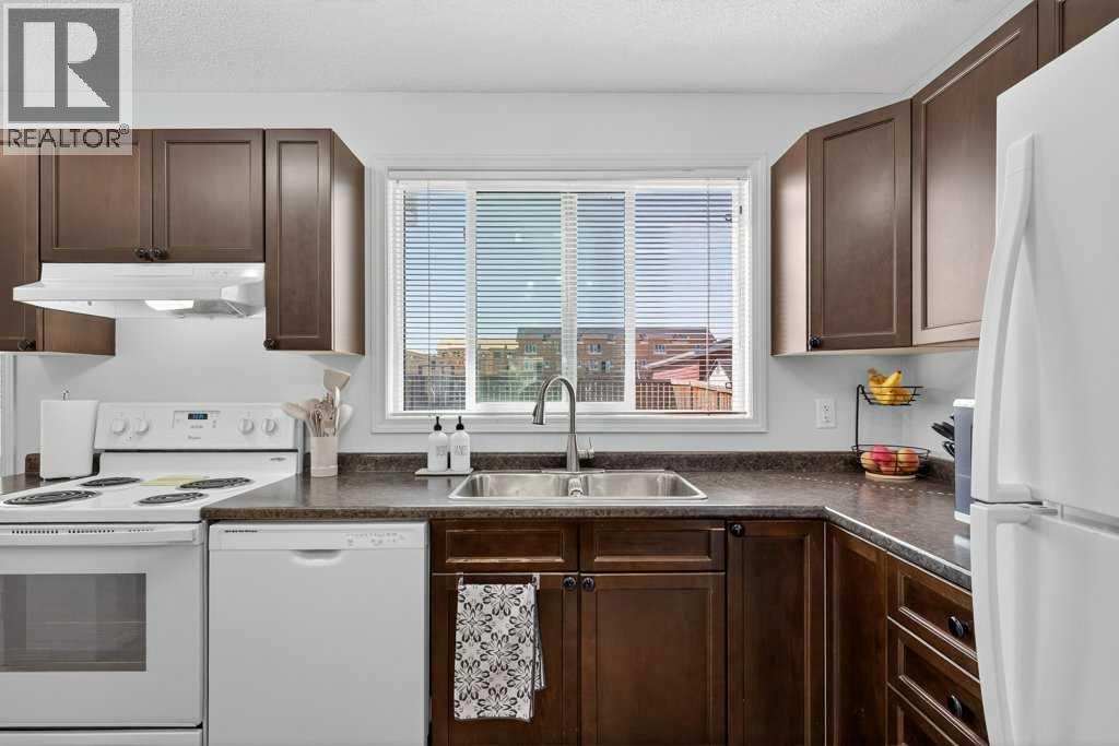 Single Family House for Sale in  Redstone Drive NE Redstone Calgary 