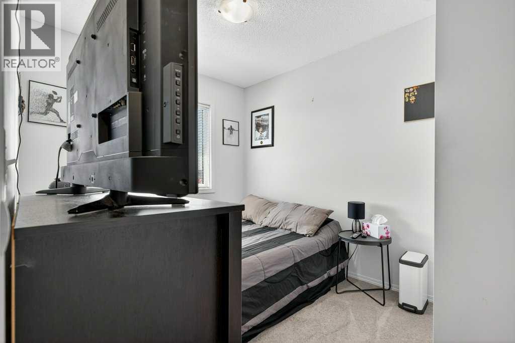 Single Family House for Sale in  Redstone Drive NE Redstone Calgary 