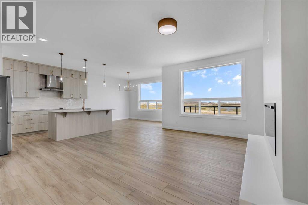 Single Family House for Sale in  Corner Glen Manor NE Cornerstone Calgary 