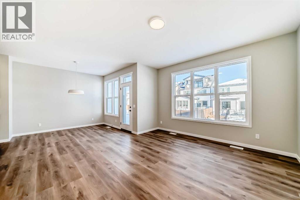 Single Family House for Sale in  Bartlett Row SE Rangeview Calgary 