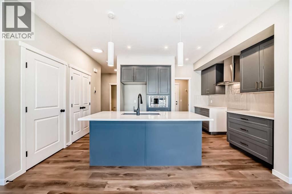 Single Family House for Sale in  Bartlett Row SE Rangeview Calgary 