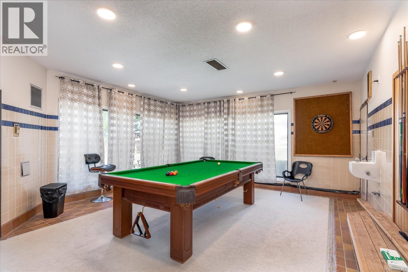 110B 6231 Blueback Rd, Nanaimo