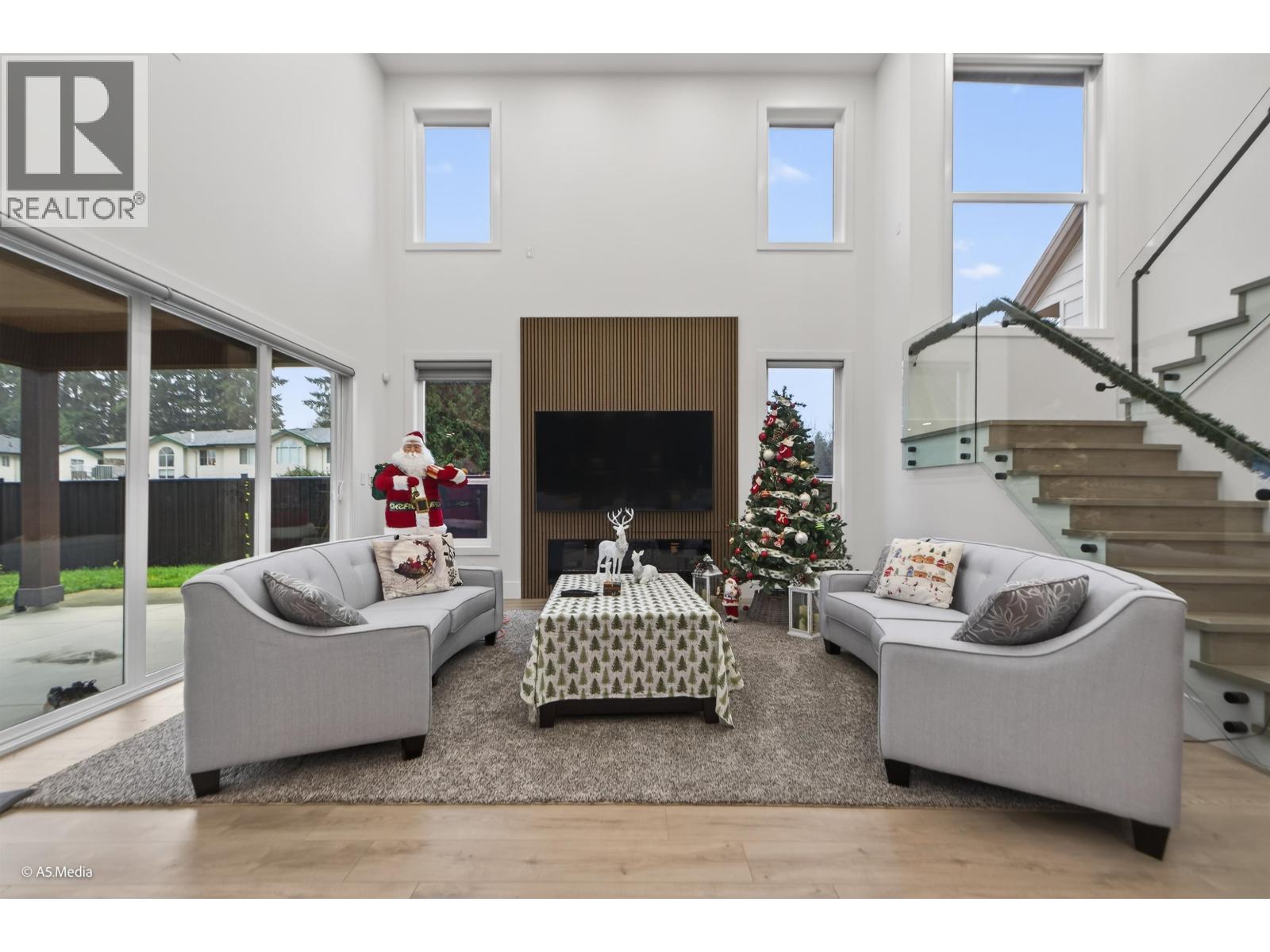 21010 119 AVENUE, Maple Ridge