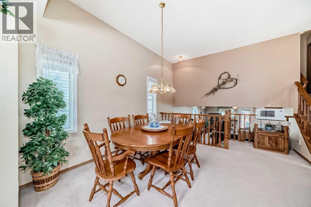 Single Family House 4 Level for Sale in  Hidden Way NW Hidden Valley Calgary 