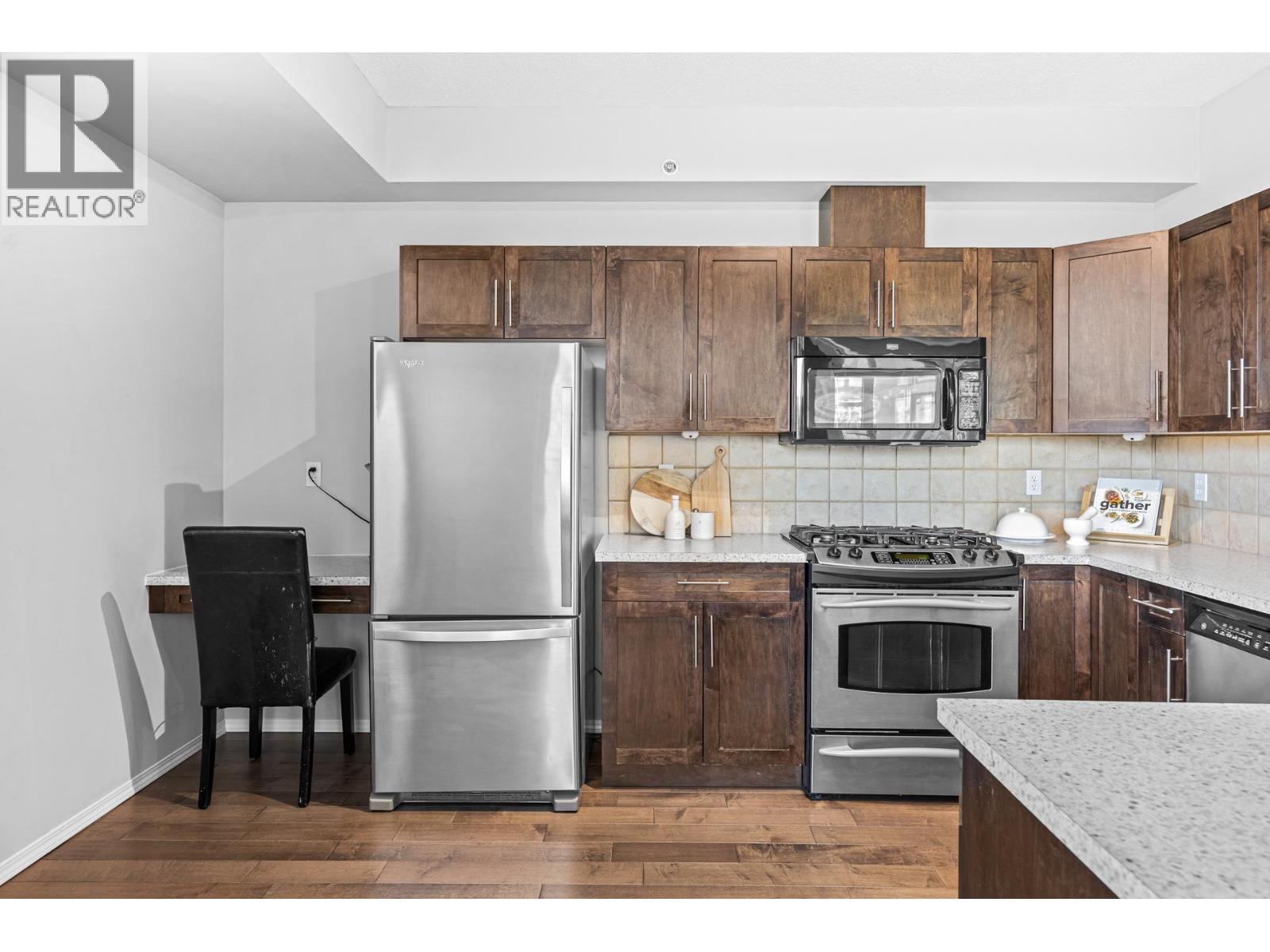 401 1128 Sunset Drive, Kelowna