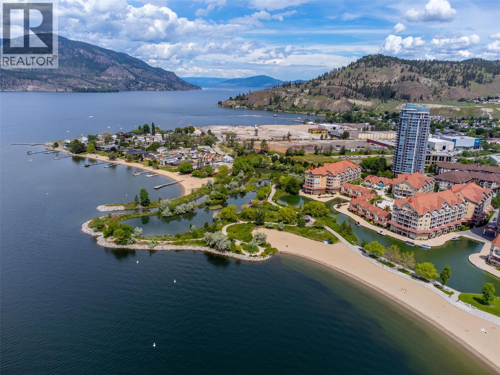 401 1128 Sunset Drive, Kelowna