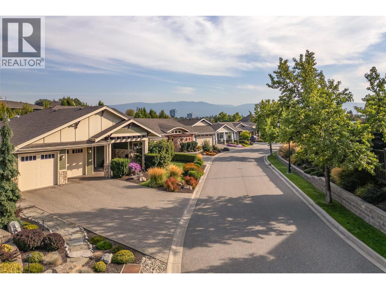  1147 Glenview Court, Kelowna