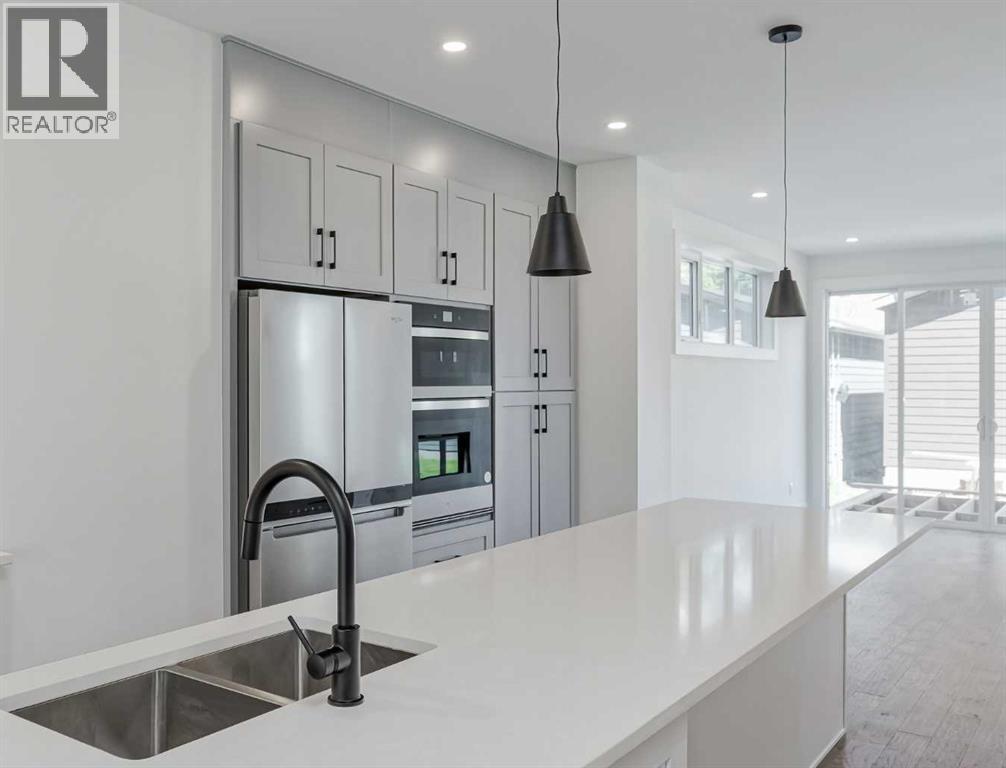 Single Family House for Sale in   Avenue NW Mount Pleasant Calgary 