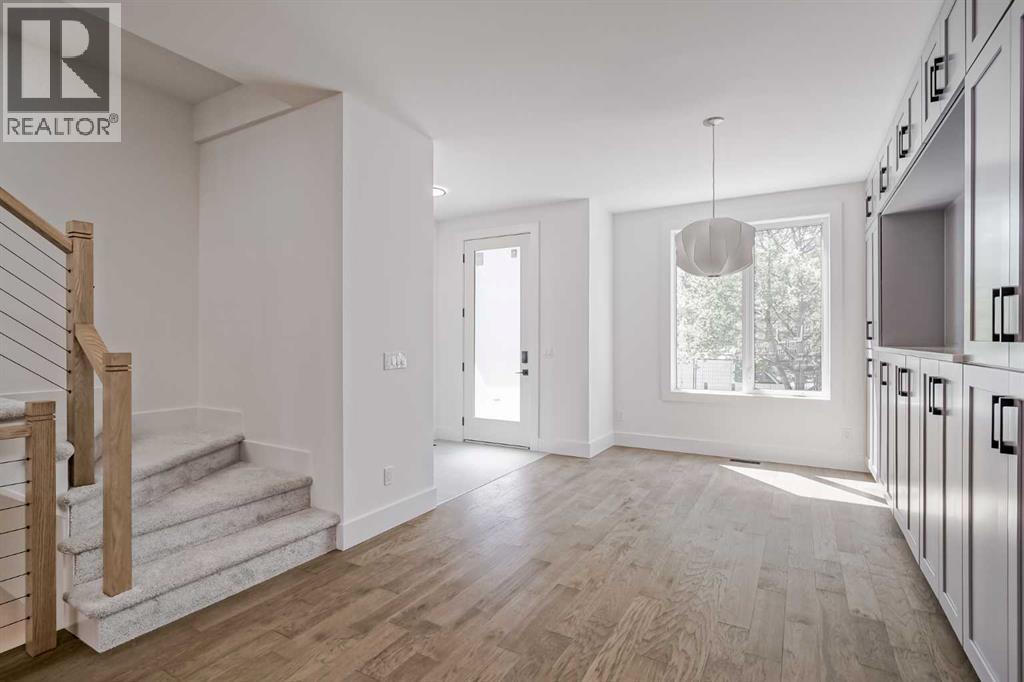 Single Family House for Sale in   Avenue NW Mount Pleasant Calgary 