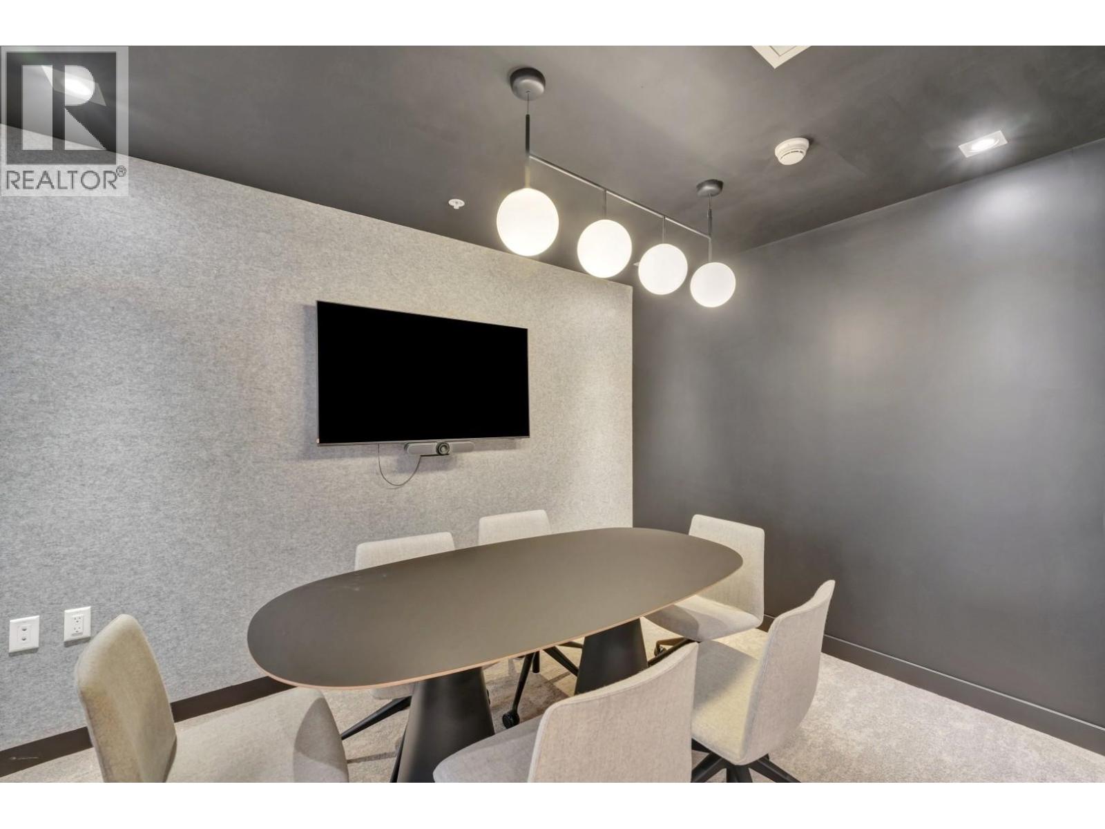 #404-6200 MINORU Boulevard, Richmond