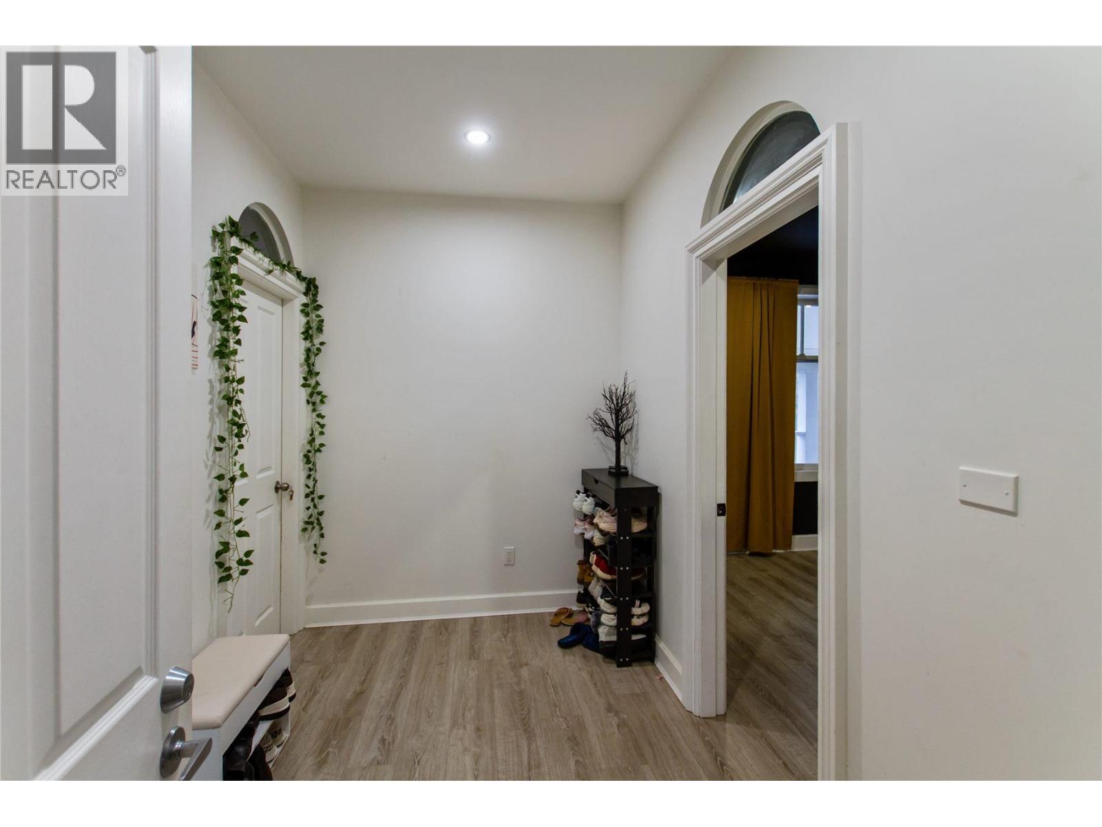 2770 CAMBRIDGE STREET, Vancouver