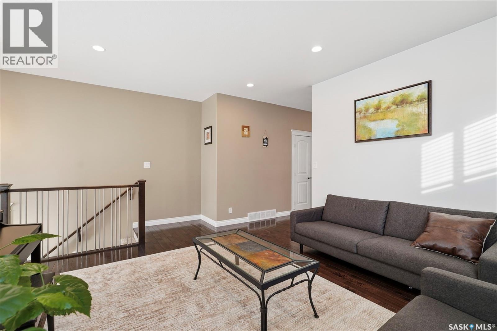 Single Family House Bi-level for Sale in  Evergreen BOULEVARD Saskatoon 