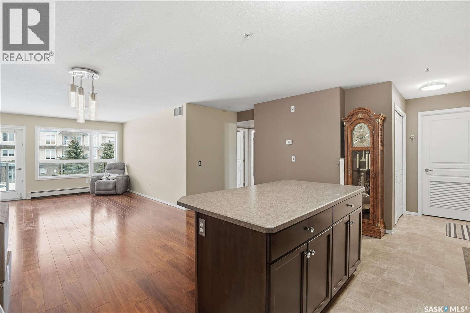 Single Family House Low rise for Sale in   Windsor Park ROAD Regina 