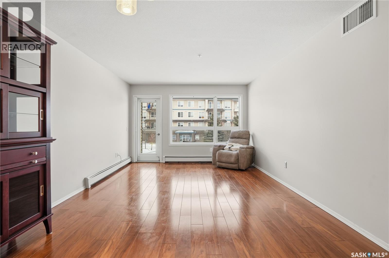 Single Family House Low rise for Sale in   Windsor Park ROAD Regina 