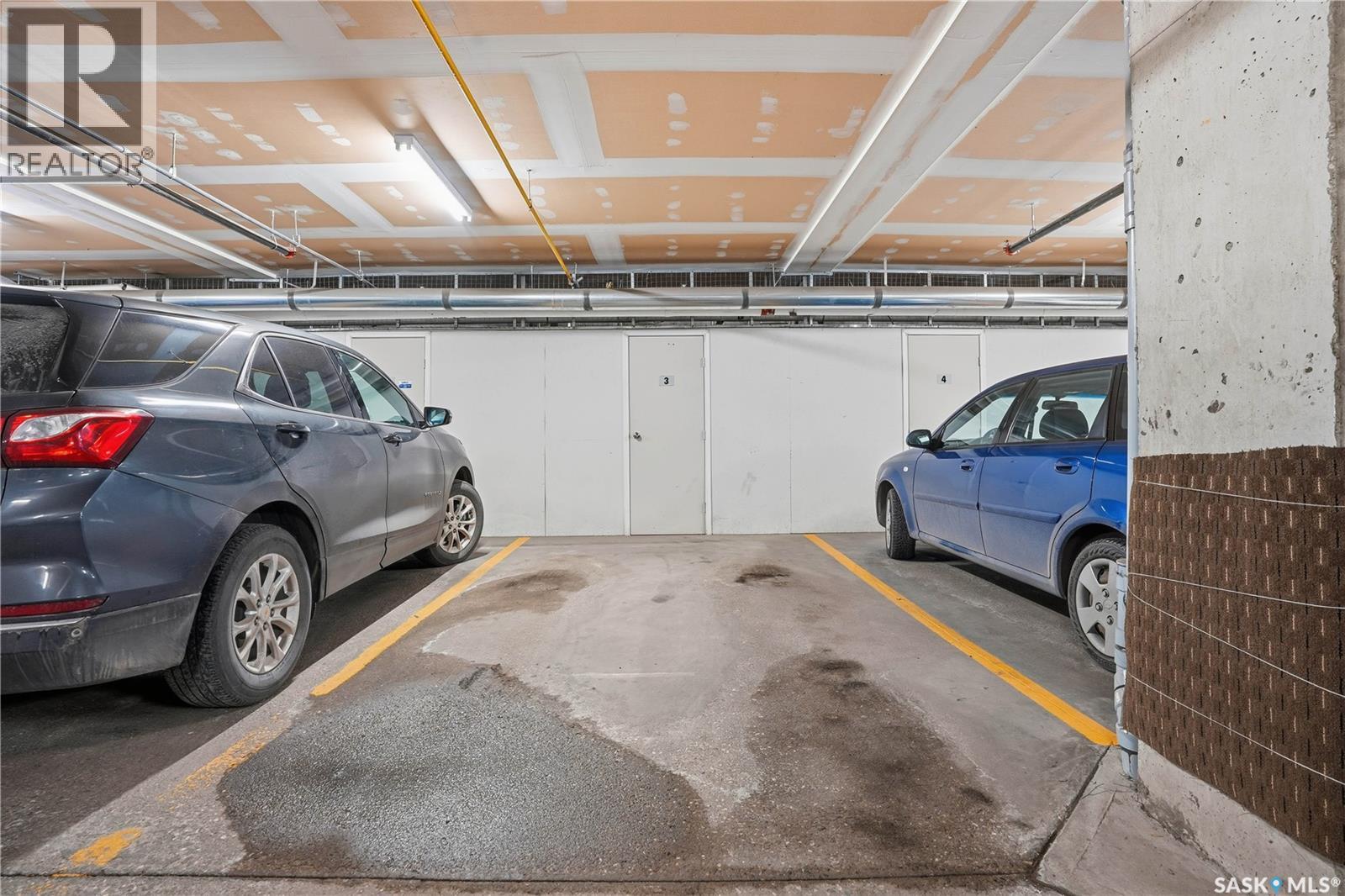 Single Family House Low rise for Sale in   Windsor Park ROAD Regina 