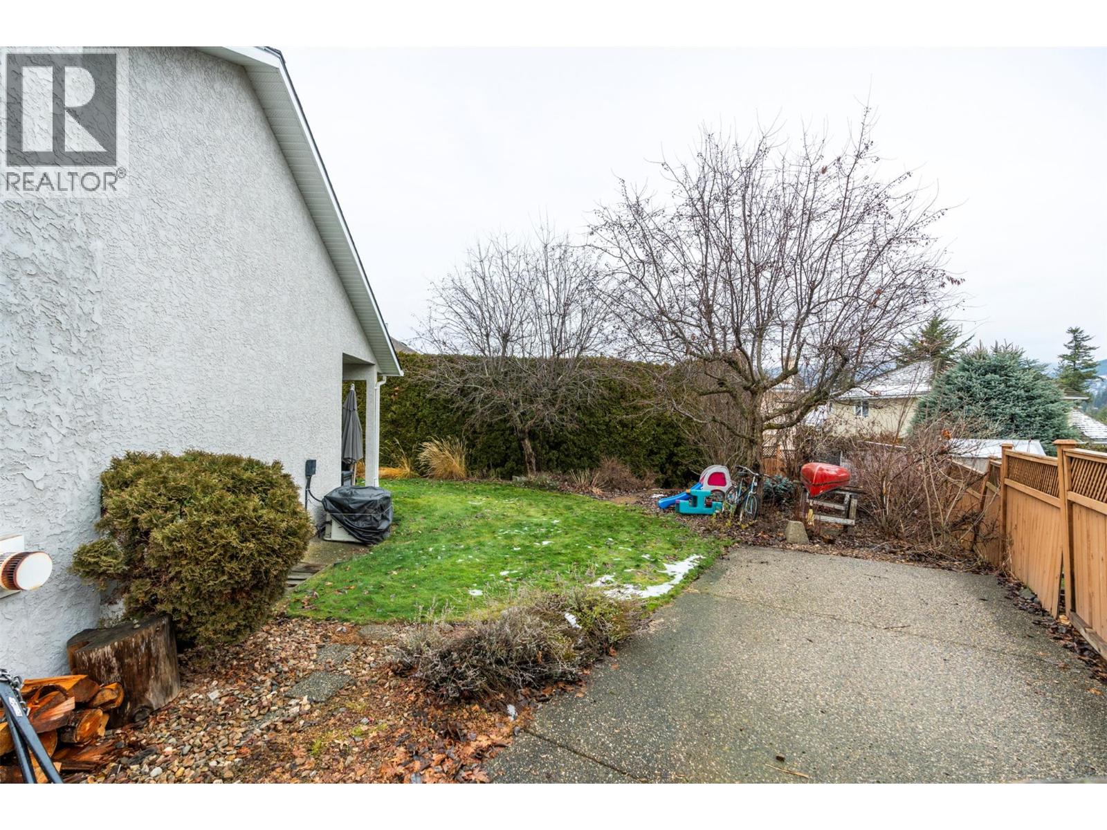  705 Cavalier Court, Vernon