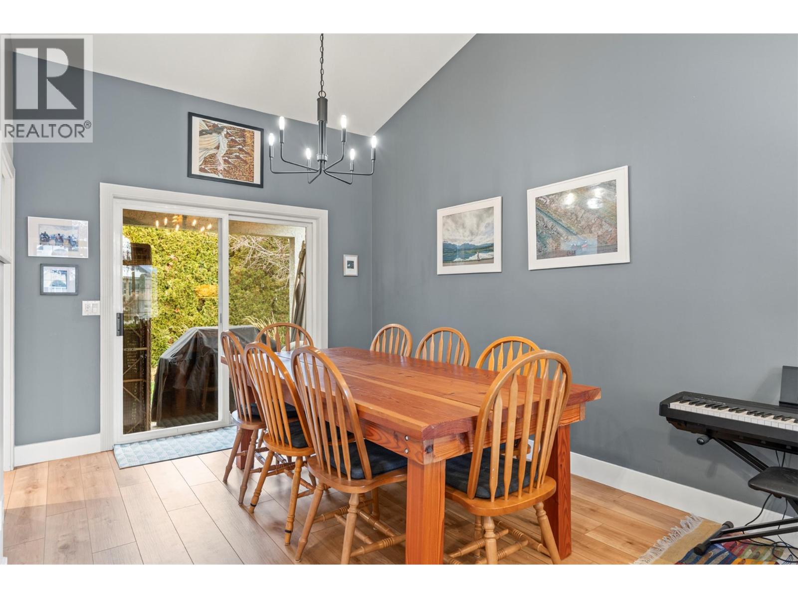  705 Cavalier Court, Vernon