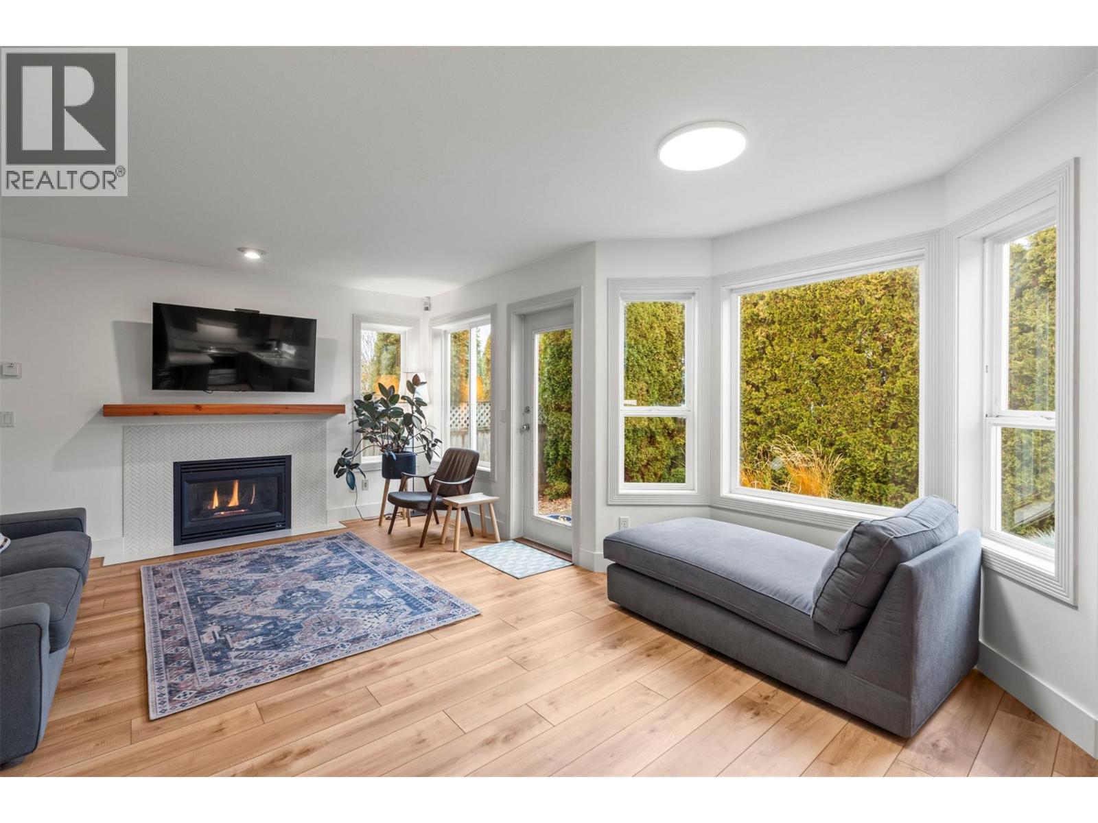  705 Cavalier Court, Vernon