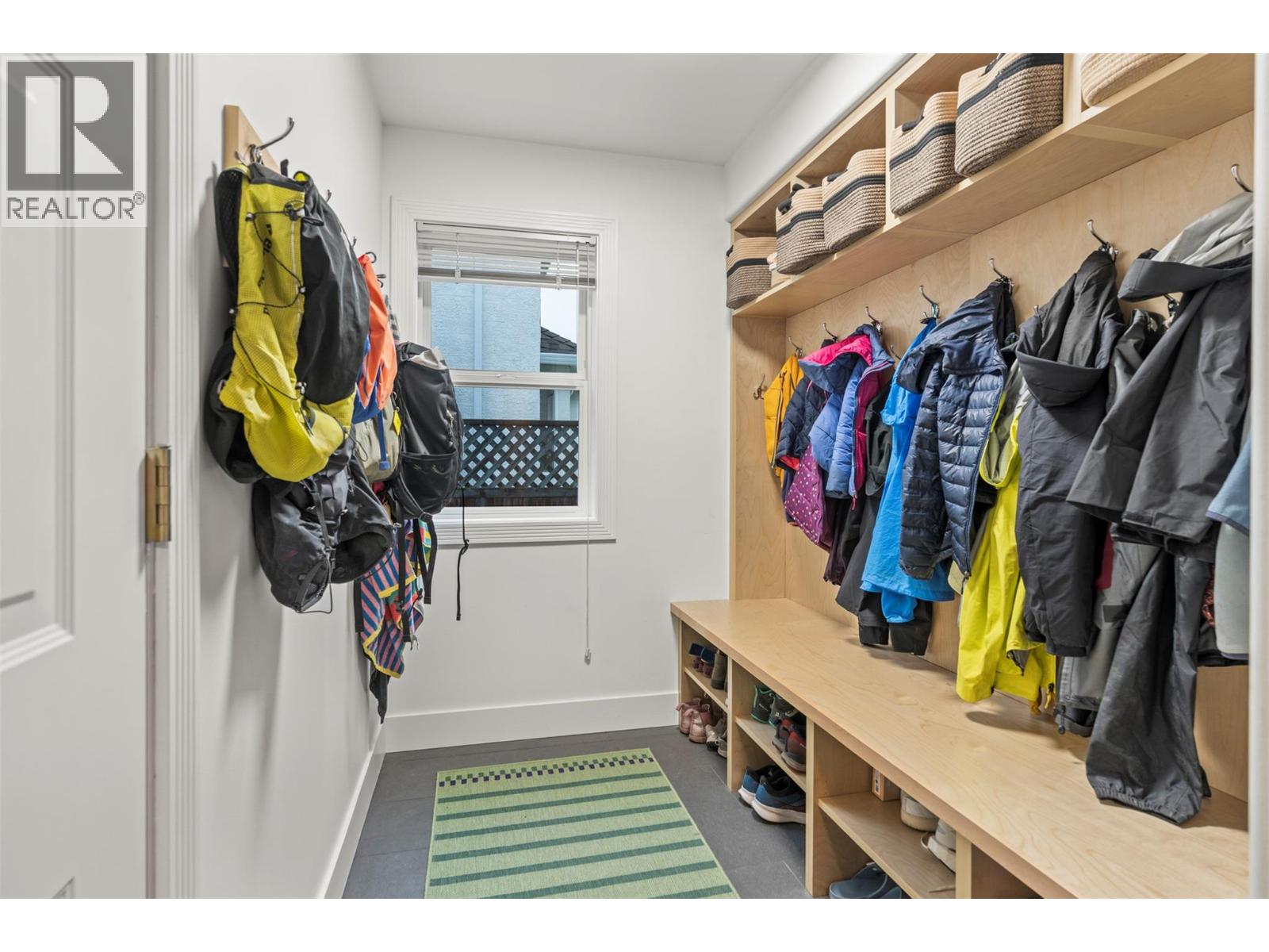  705 Cavalier Court, Vernon