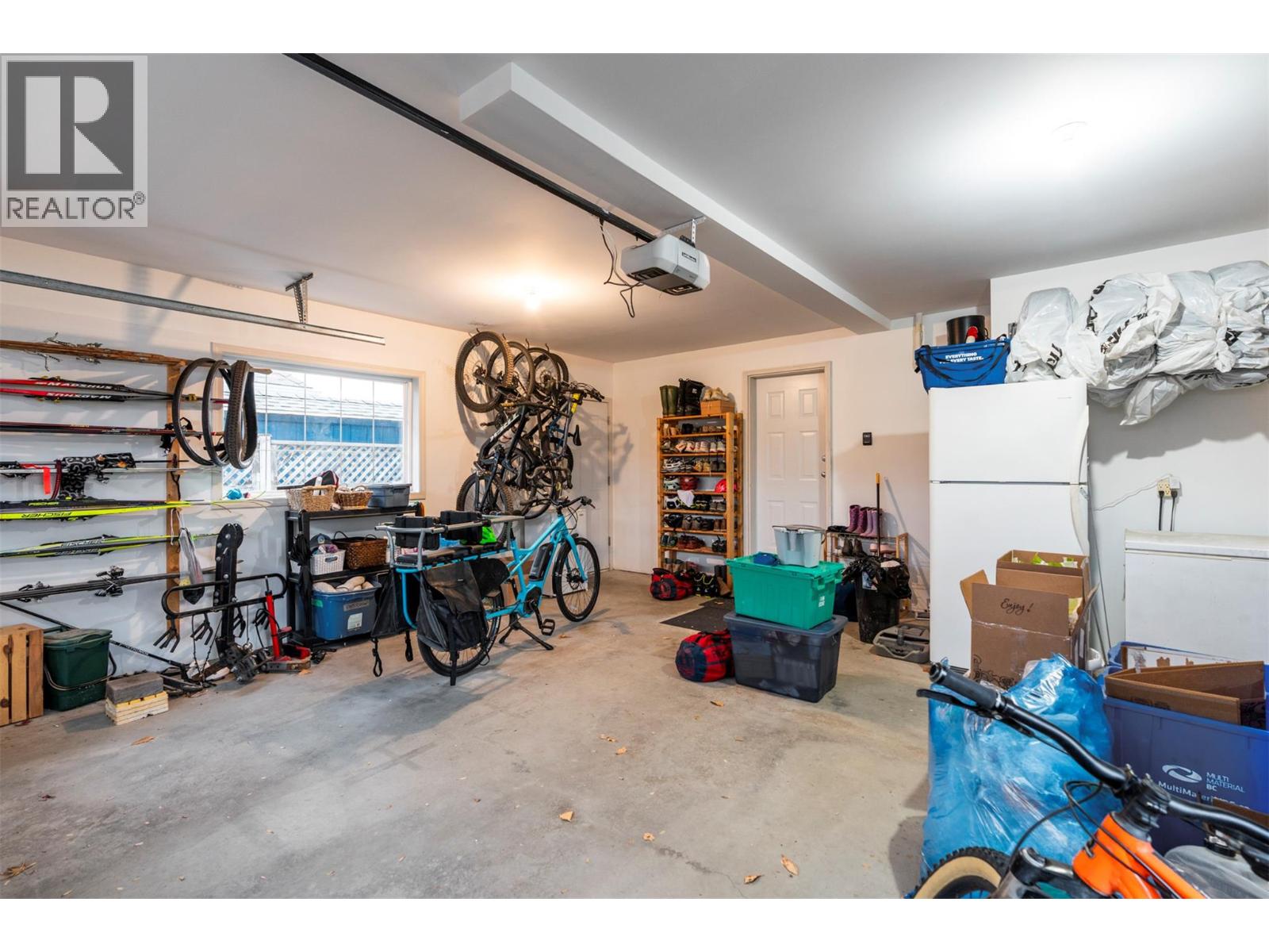  705 Cavalier Court, Vernon