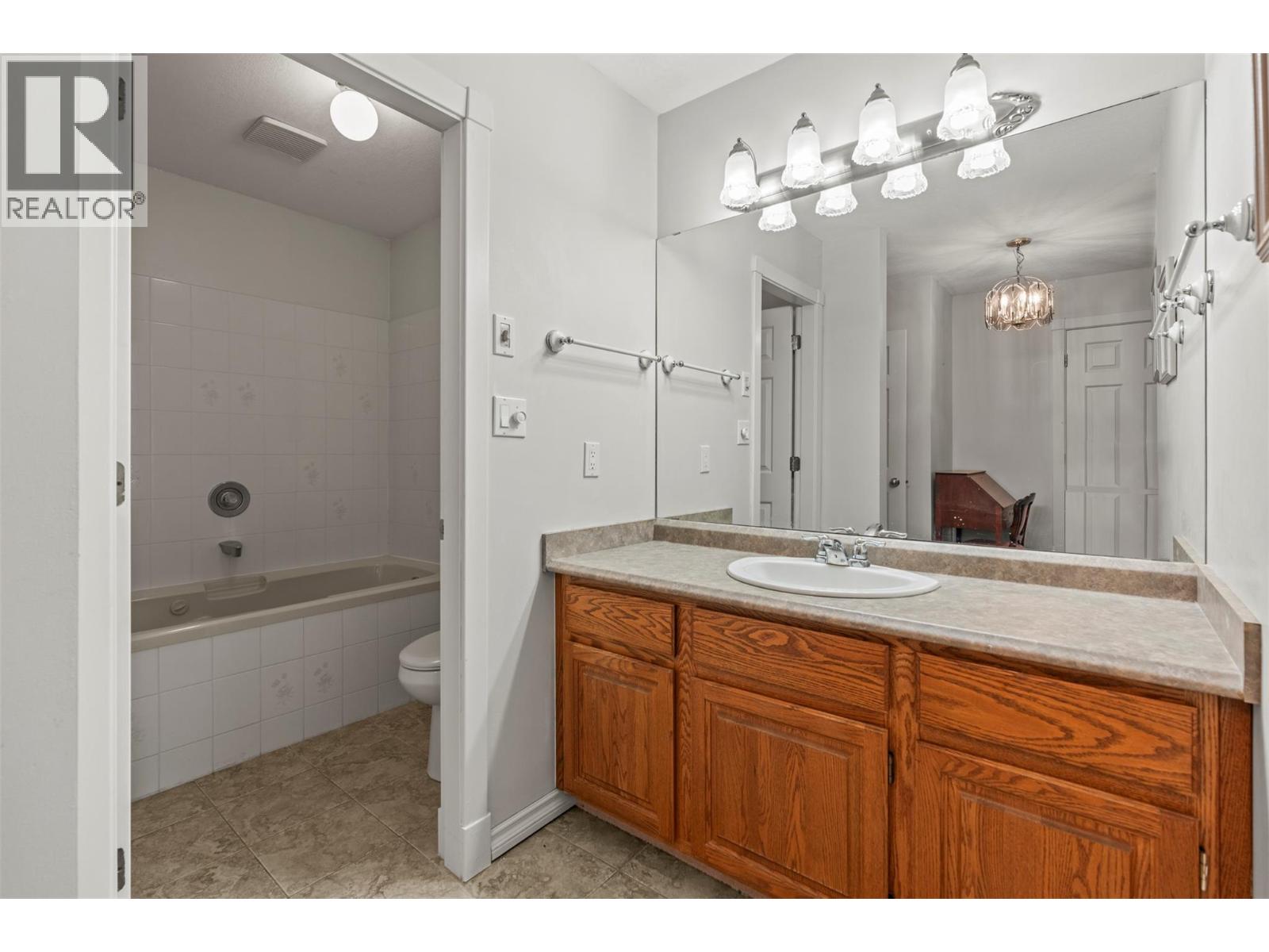 127 1108 14 Avenue, Vernon