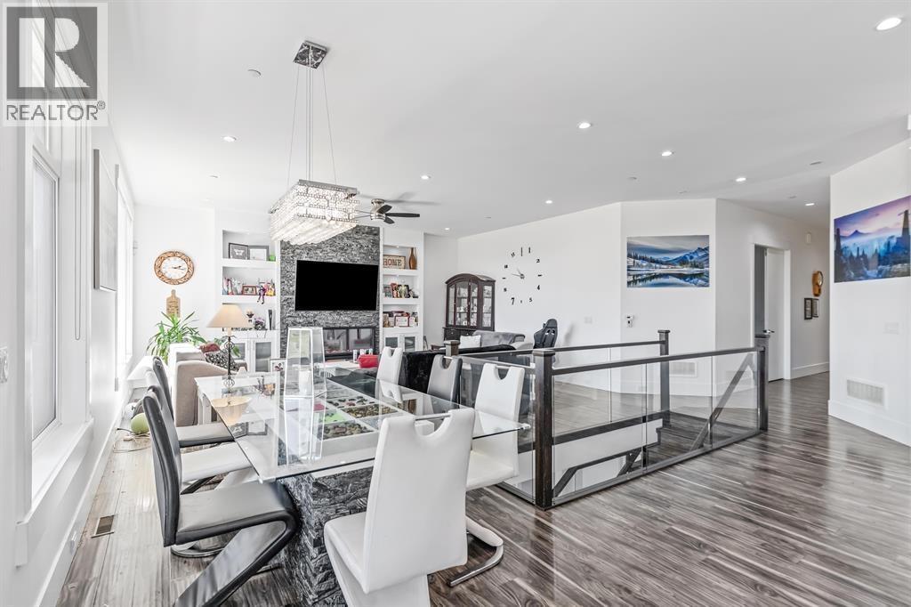 24531 DEWDNEY TRUNK ROAD, Maple Ridge