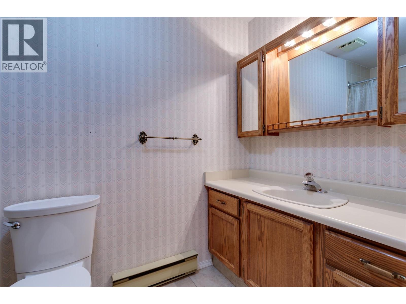 314 2110 Hoy Street, Kelowna