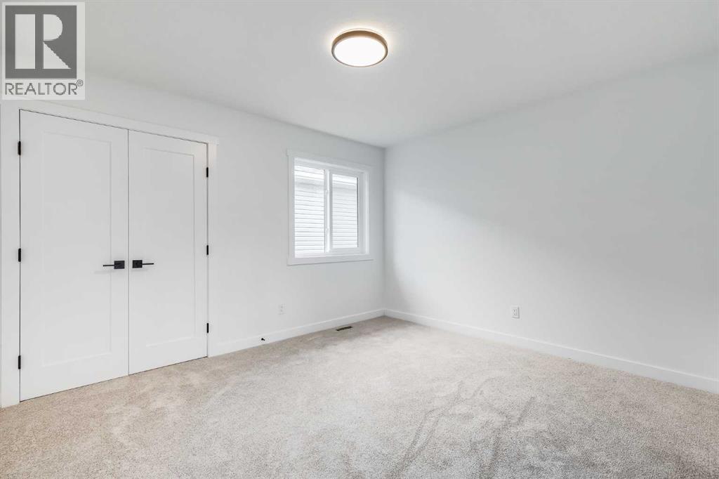 460 Rivercrest View, Cochrane