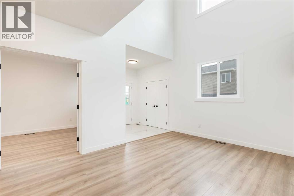 460 Rivercrest View, Cochrane