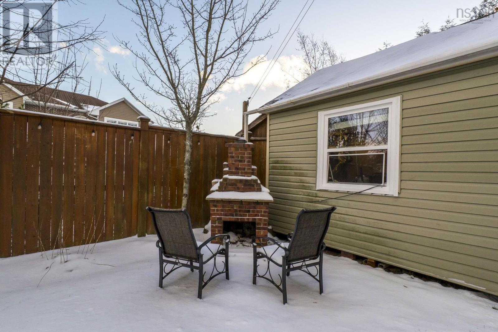 Property 44 of 48 of 833 Basinview Drive