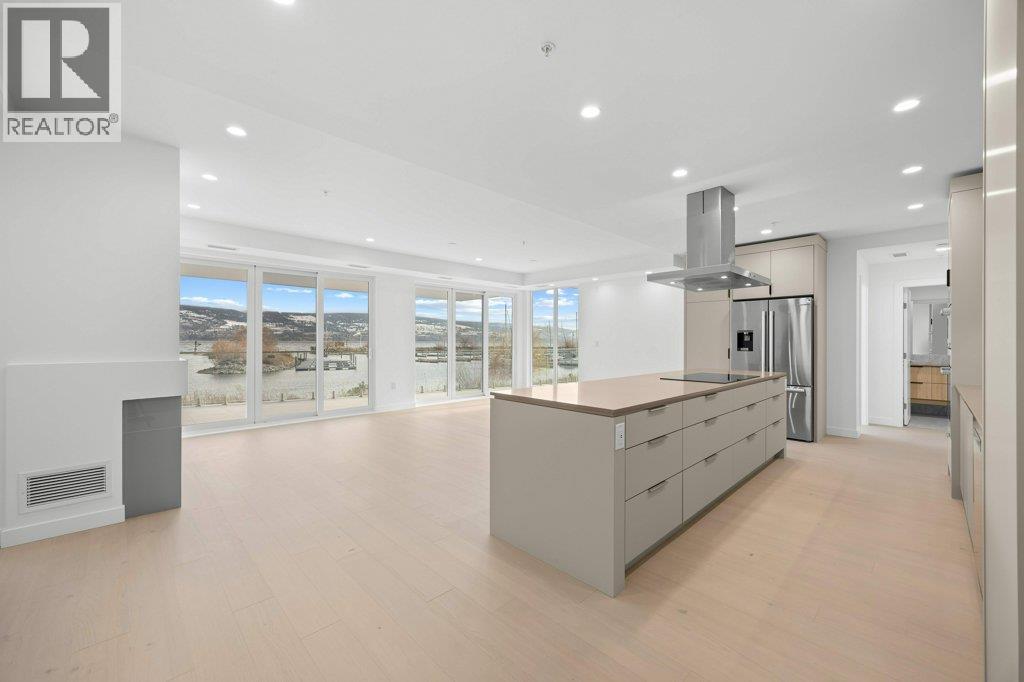 #101 13419 Lakeshore Drive S - 7