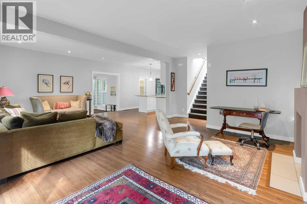 Single Family House for Sale in   Street SW Elbow Park Calgary 