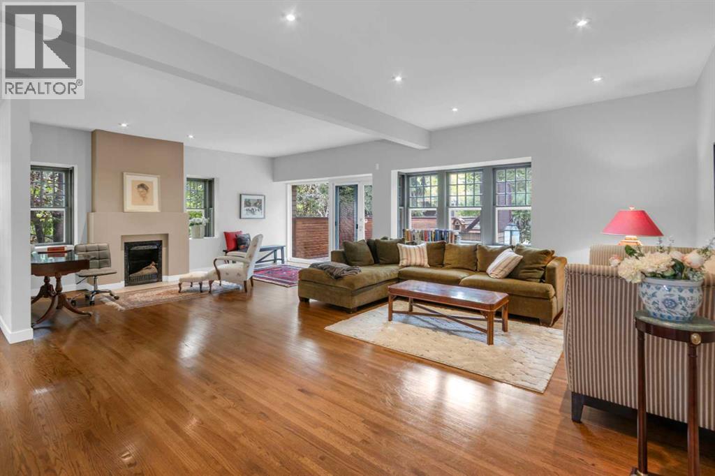 Single Family House for Sale in   Street SW Elbow Park Calgary 