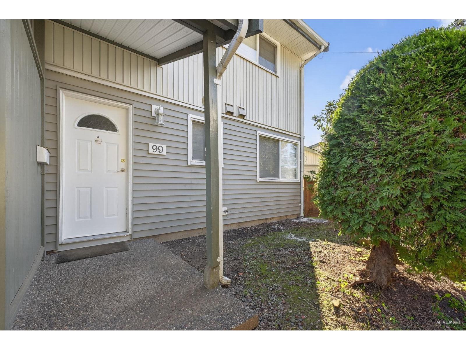 99 45185 WOLFE ROAD, Chilliwack Proper West - Photo 2 of 22, Chilliwack, British Columbia