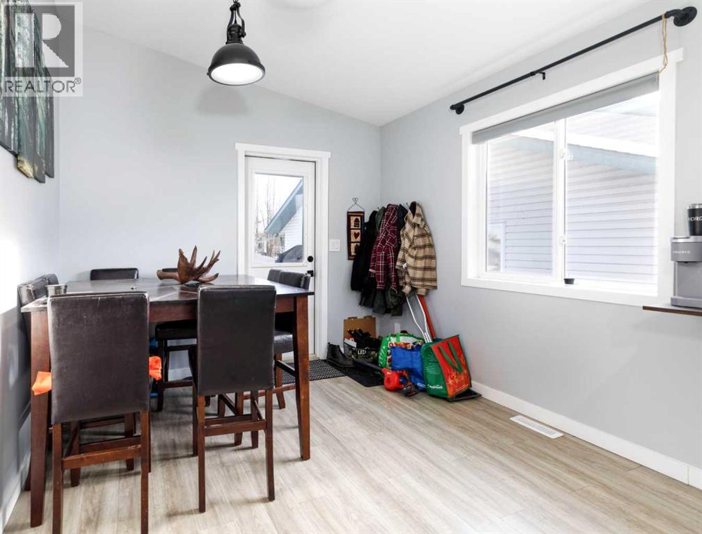 4414 48 Avenue, Innisfail