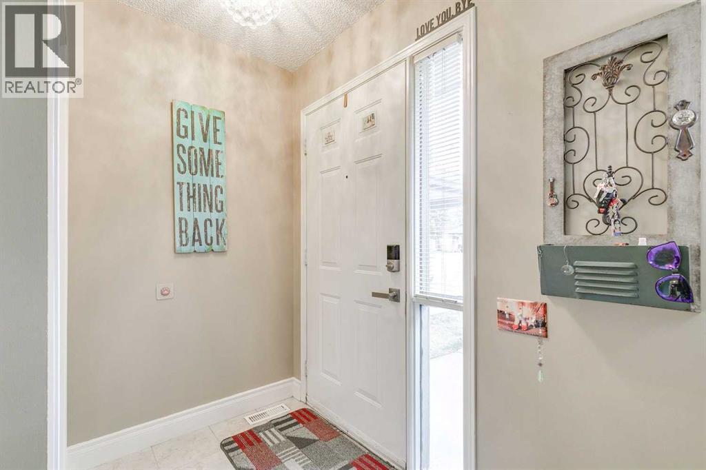 Single Family House Bungalow for Sale in  Dovely Park SE Dover Calgary 