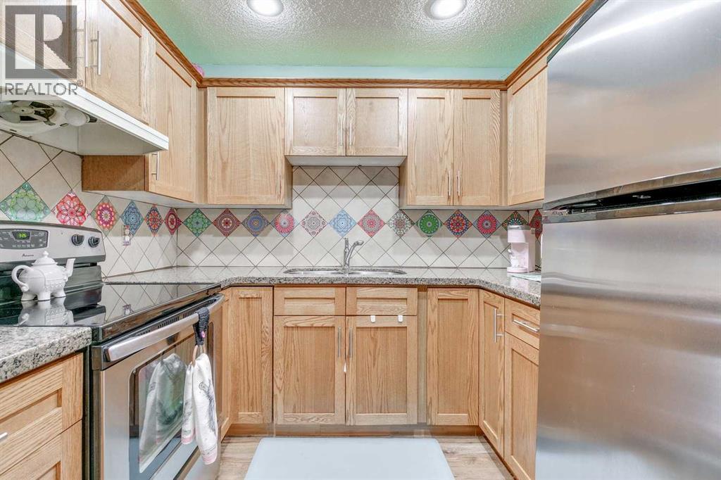 Single Family House Bungalow for Sale in  Dovely Park SE Dover Calgary 