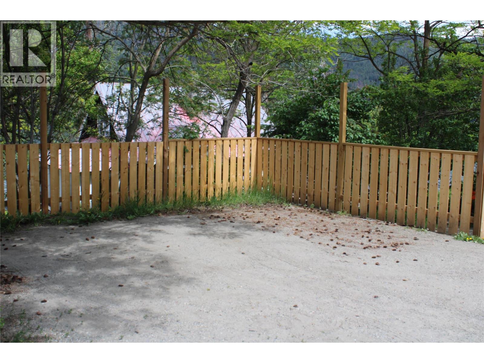 2415 Blind Bay Road, Blind Bay