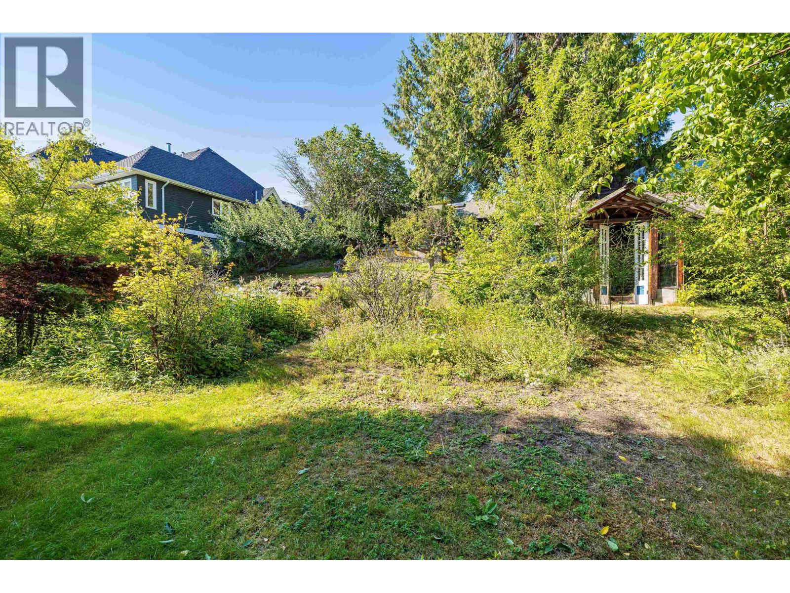 2234 OTTAWA AVENUE, West Vancouver