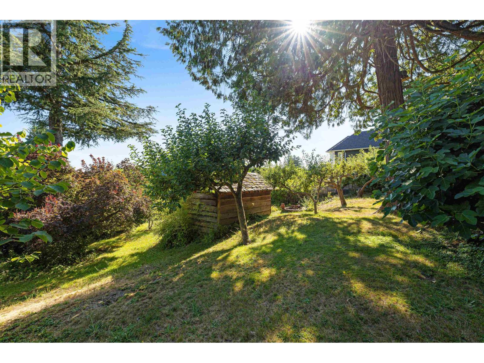 2234 OTTAWA AVENUE, West Vancouver