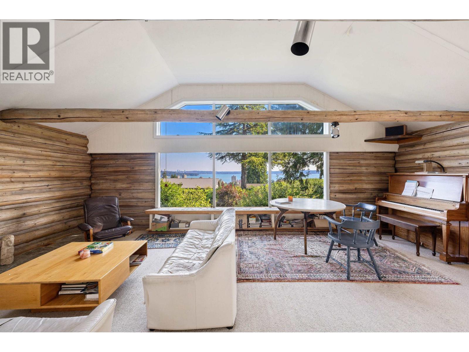 2234 OTTAWA AVENUE, West Vancouver