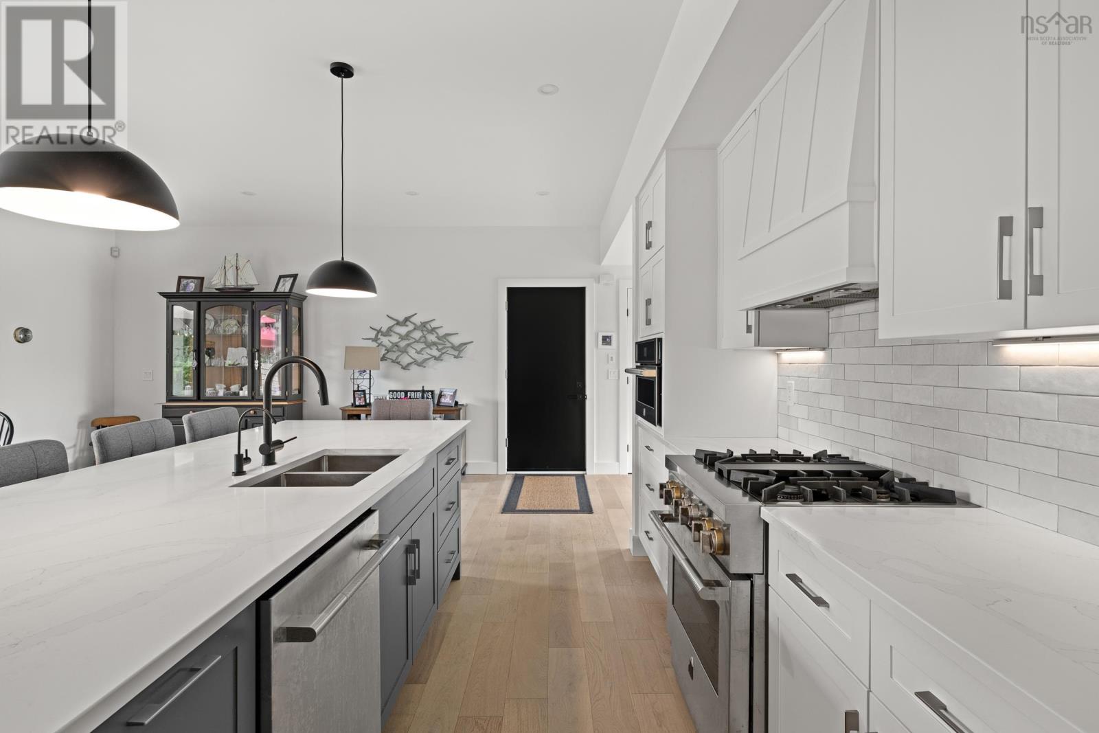 Property 22 of 50 of 528 Hermans Island Road