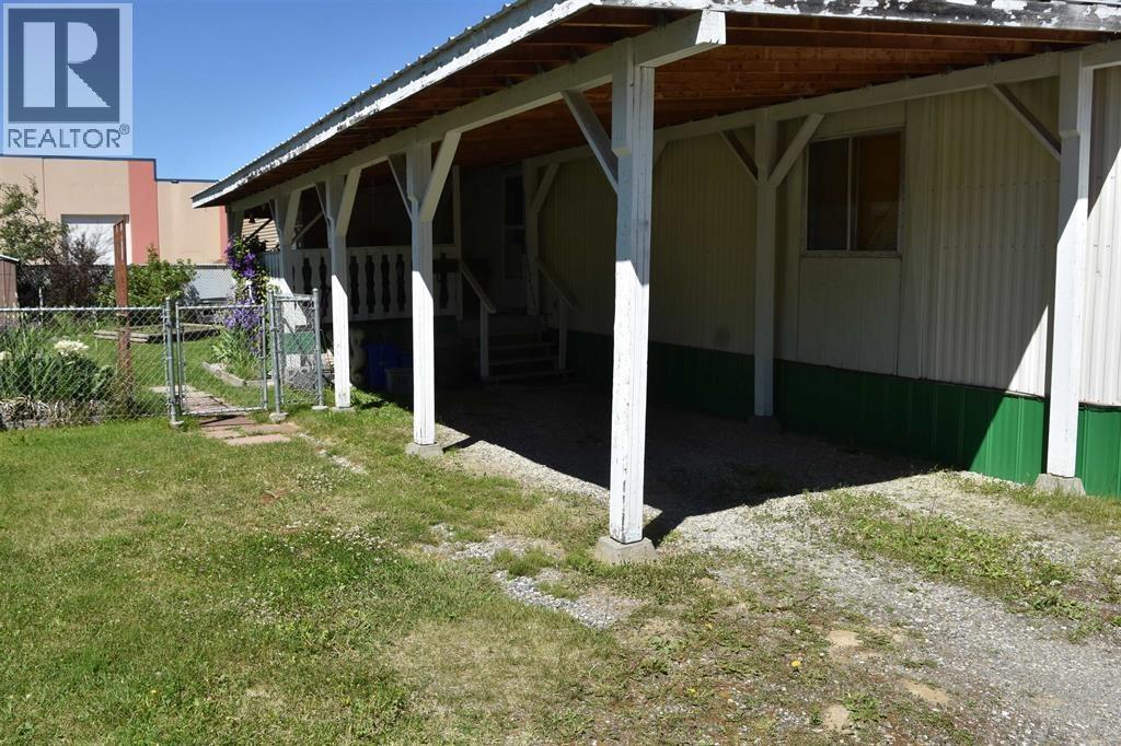 12 2377 LARCH AVENUE, Quesnel