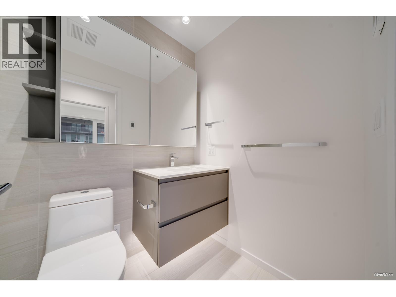 #1126-6600 MINORU Boulevard, Richmond