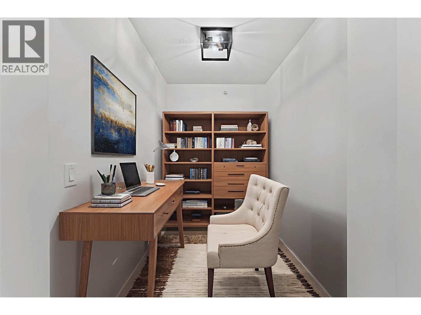 424 1099 Sunset Drive, Kelowna