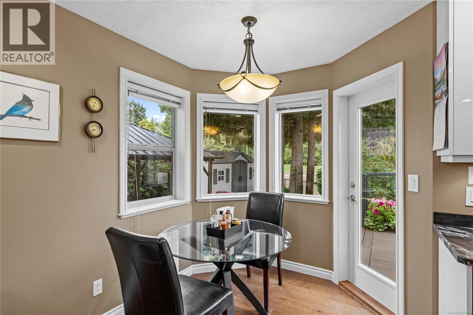 779 Mulholland Dr, Parksville