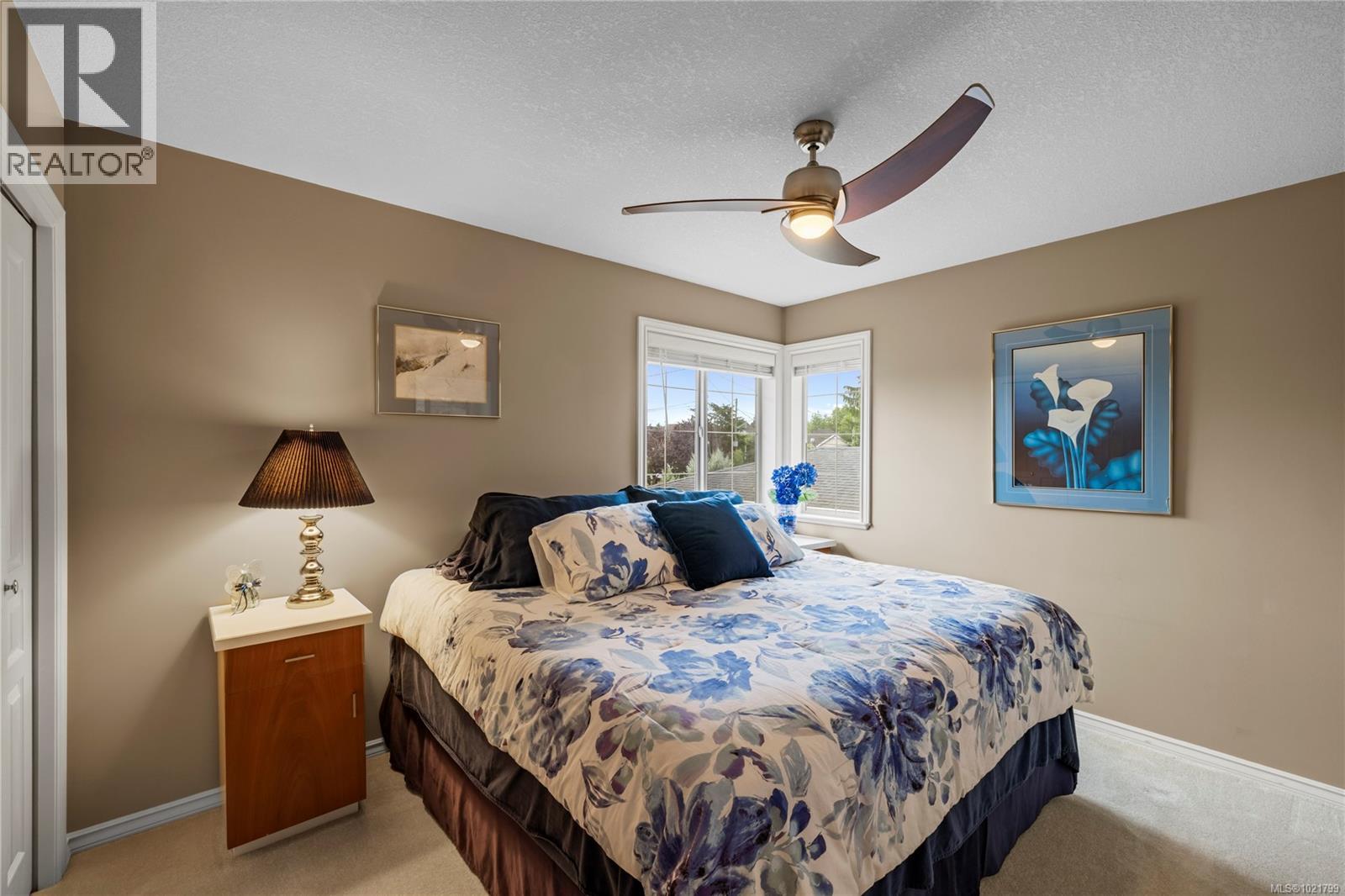 779 Mulholland Dr, Parksville